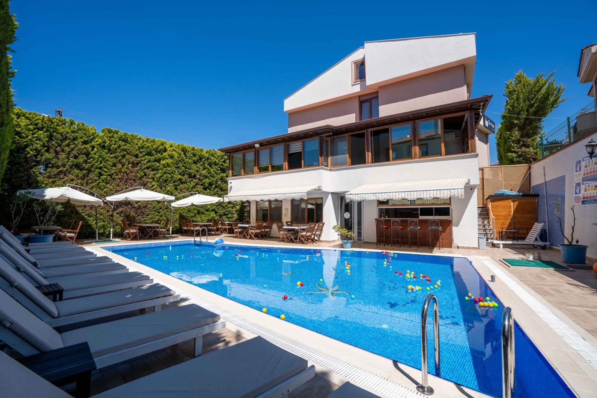 Cunda Giritlioglu Otel Adult Only Ayvalik Luaran gambar