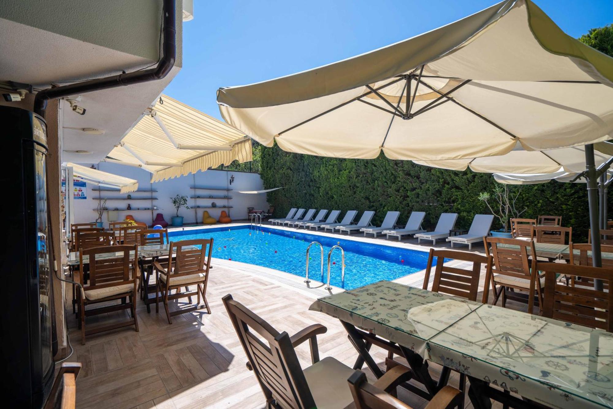 Cunda Giritlioglu Otel Adult Only Ayvalik Luaran gambar